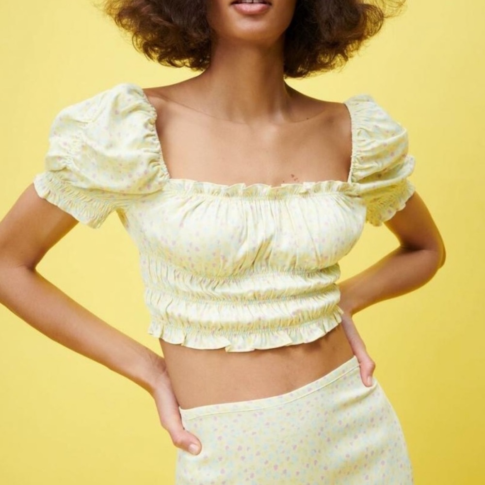 NWT Zara Crop Top